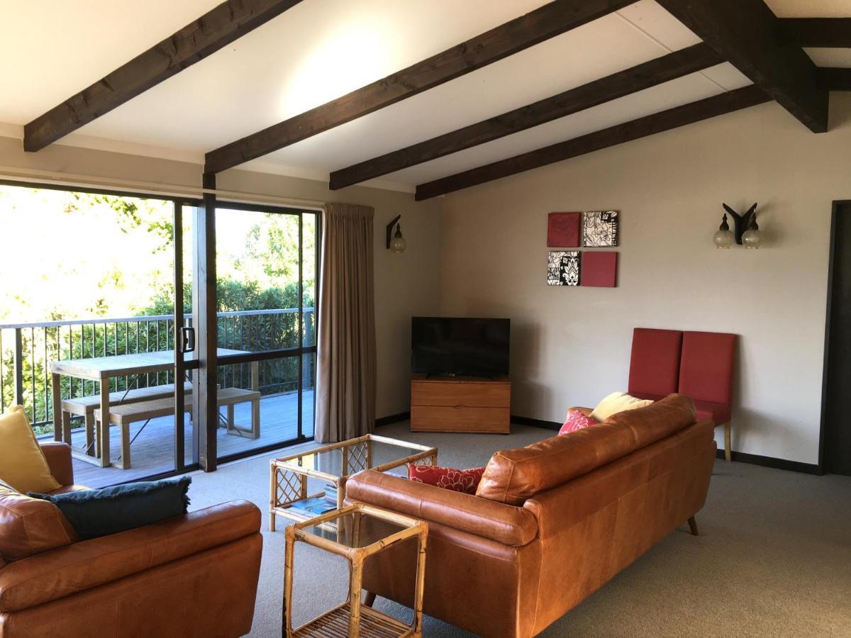 Acacia View At No 3 - Acacia Bay Holiday Home เทาโป ภายนอก รูปภาพ